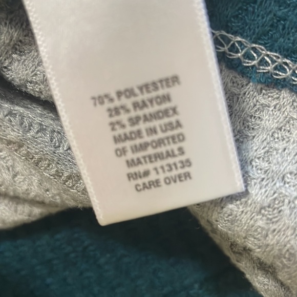 Large Comfy Knit Shirt CG.L.CG Color Block Pattern - Picture 5 of 6